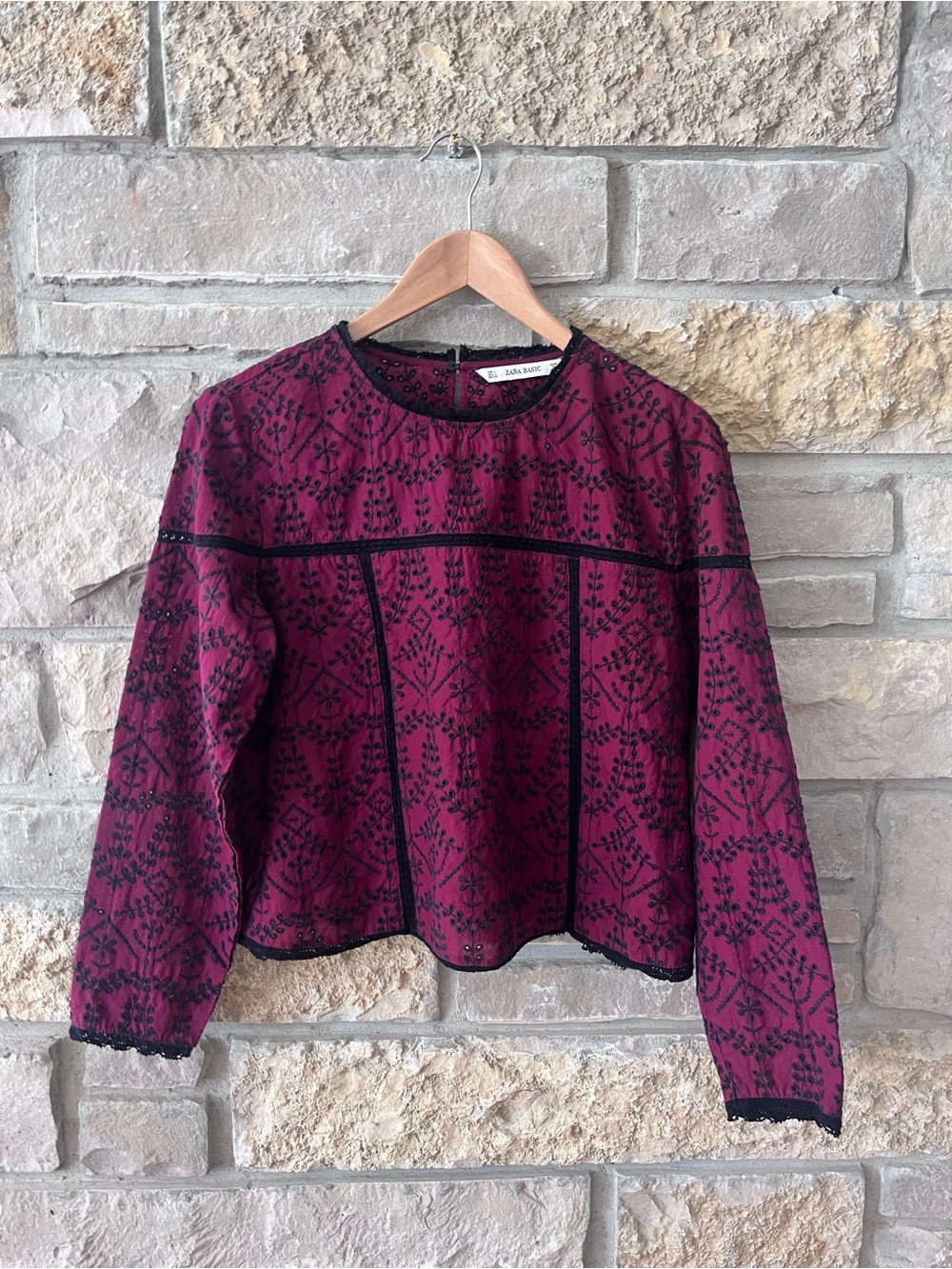 ZARA Basic Burgundy Wine Red Long-Sleeve Top with Black Floral Embroidery Large
